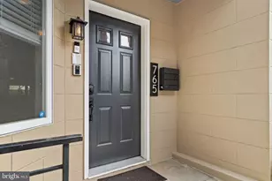 765 S 15th St, Philadelphia, PA 19146 - Photo 13
