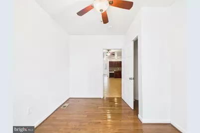 521 N 35th Street, Philadelphia, PA 19104 - Photo 3