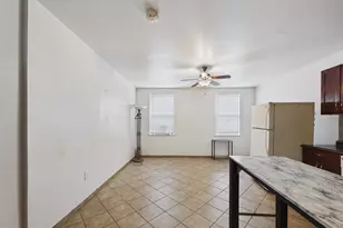 521 N 35th St, Philadelphia, PA 19104 - Photo 17