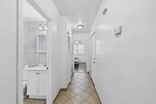 521 N 35th St, Philadelphia, PA 19104 - Photo 21