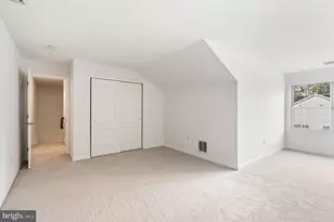 2683 Marigold Ln, Philadelphia, PA 19116 - Photo 23