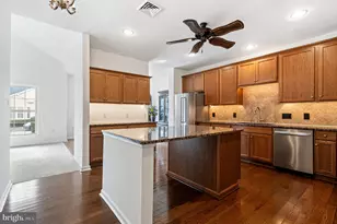 2683 Marigold Ln, Philadelphia, PA 19116 - Photo 11