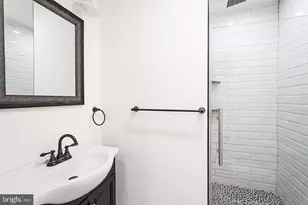 2221 Federal St, Philadelphia, PA 19146 - Photo 7