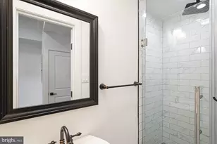 2221 Federal St, Philadelphia, PA 19146 - Photo 9