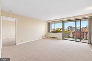 2401 Pennsylvania Ave, Philadelphia, PA 19130 - Photo 11
