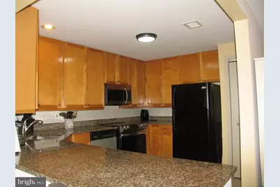 717 S Columbus Boulevard #1215, Philadelphia, PA 19147 - Photo 7