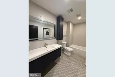 648 N 38th Street, Philadelphia, PA 19104 - Photo 21