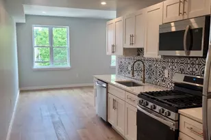 648 N 38th St, Philadelphia, PA 19104 - Photo 7