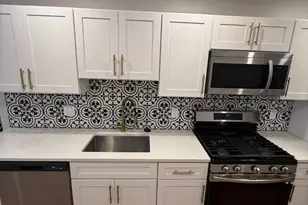 648 N 38th St, Philadelphia, PA 19104 - Photo 17