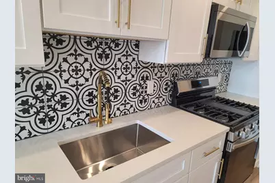 648 N 38th Street, Philadelphia, PA 19104 - Photo 5