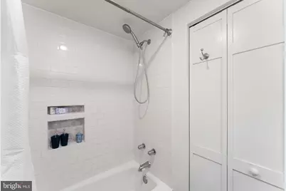 718 Addison Street #F, Philadelphia, PA 19147 - Photo 19
