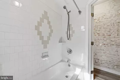 2304 E Albert Street, Philadelphia, PA 19125 - Photo 21