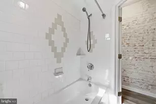 2304 E Albert St, Philadelphia, PA 19125 - Photo 21