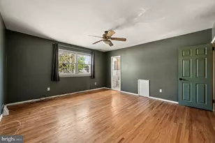 13043 Worthington Rd, Philadelphia, PA 19116 - Photo 15