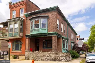 328 N 39th St, Philadelphia, PA 19104 - Photo 3