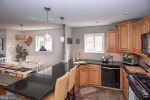 622 Emerson St, Philadelphia, PA 19111 - Photo 11