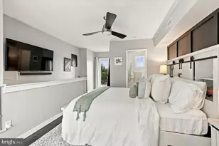 1222 S Alder St, Philadelphia, PA 19147 - Photo 33
