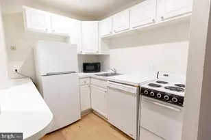 2311 Spruce St, Philadelphia, PA 19103 - Photo 5