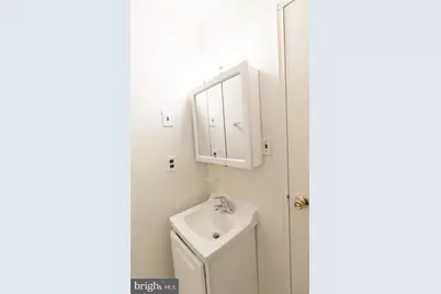 2311 Spruce Street #204, Philadelphia, PA 19103 - Photo 17