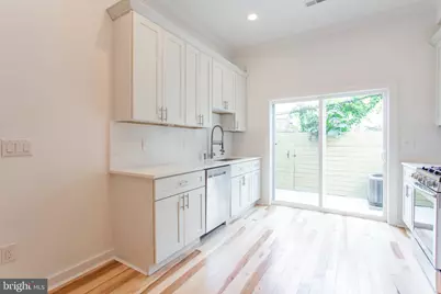 2611 Titan Street, Philadelphia, PA 19146 - Photo 9