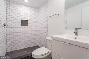2611 Titan St, Philadelphia, PA 19146 - Photo 15