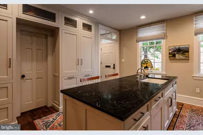 700 Pine Street, Philadelphia, PA 19106 - Photo 9