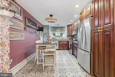 1819 S 12th Street, Philadelphia, PA 19148 - Photo 17