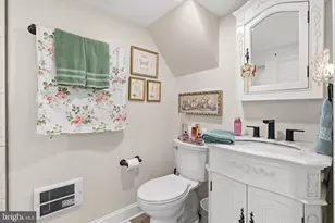1819 S 12th St, Philadelphia, PA 19148 - Photo 35
