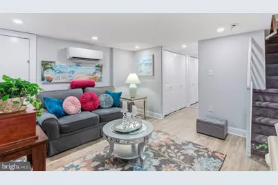 1819 S 12th Street, Philadelphia, PA 19148 - Photo 33