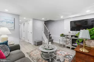 1819 S 12th St, Philadelphia, PA 19148 - Photo 31
