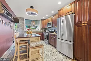 1819 S 12th St, Philadelphia, PA 19148 - Photo 11