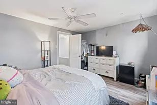 1819 S 12th St, Philadelphia, PA 19148 - Photo 27