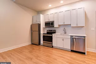 1300 S 19th St, Philadelphia, PA 19146 - Photo 3