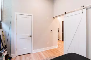 1300 S 19th St, Philadelphia, PA 19146 - Photo 7