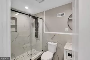 810 Watkins St, Philadelphia, PA 19148 - Photo 3