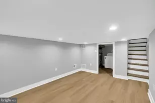 810 Watkins St, Philadelphia, PA 19148 - Photo 9
