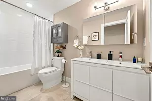 1224 N Myrtlewood St, Philadelphia, PA 19121 - Photo 19