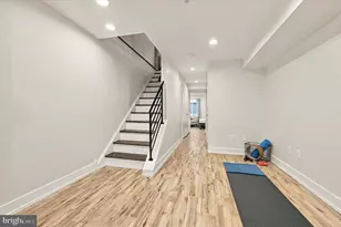 1224 N Myrtlewood St, Philadelphia, PA 19121 - Photo 31