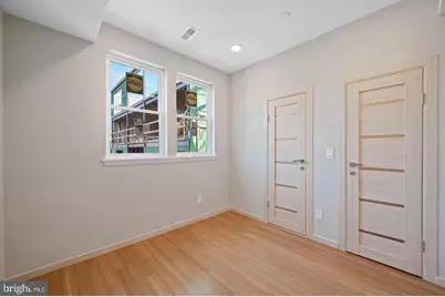 911 W Dauphin Street, Philadelphia, PA 19133 - Photo 11