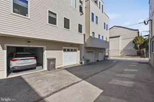 190 W Oxford St, Philadelphia, PA 19122 - Photo 25