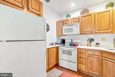 1130 Spruce Street #2A, Philadelphia, PA 19107 - Photo 7