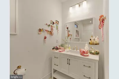 162 W Sharpnack, Philadelphia, PA 19119 - Photo 19