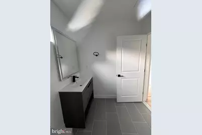 215 N 9th Street #601, Philadelphia, PA 19107 - Photo 13