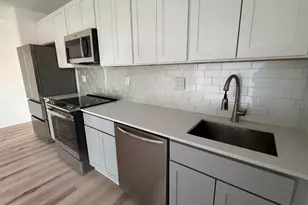 215 N 9th St, Philadelphia, PA 19107 - Photo 7