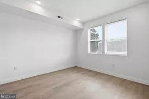 1542 W York St, Philadelphia, PA 19132 - Photo 13