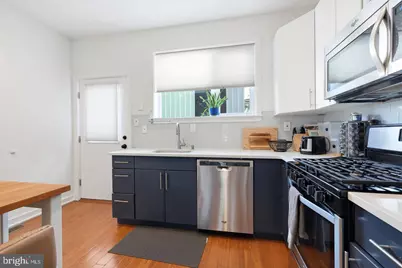 2709 Cambridge Street, Philadelphia, PA 19130 - Photo 9