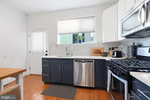 2709 Cambridge St, Philadelphia, PA 19130 - Photo 9