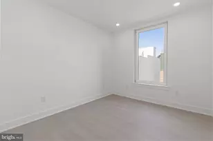 2000 Dreer St, Philadelphia, PA 19125 - Photo 9