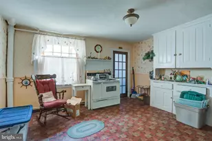 124 W Wildey St, Philadelphia, PA 19123 - Photo 3