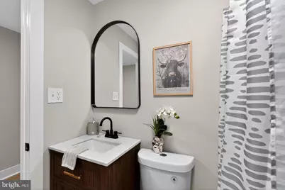 1537 Latona Street, Philadelphia, PA 19146 - Photo 23